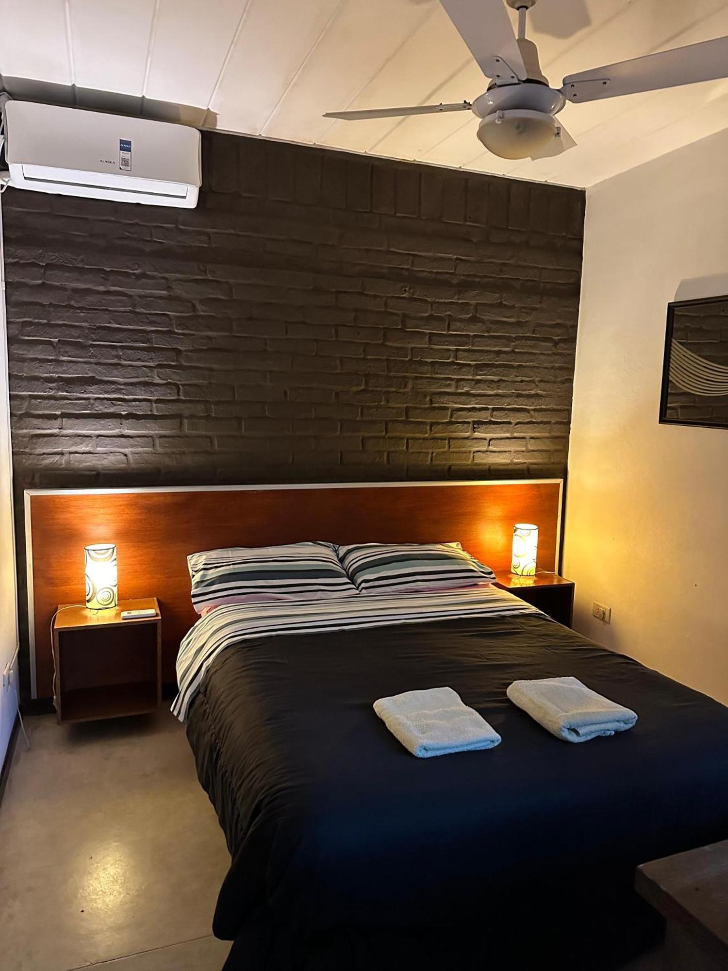 Hostel Carlos Gardel Buenos Aires Ngoại thất bức ảnh